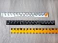 Latte plastique 30cm à repères tactiles et grands caractères Noir/Blanc Blc/Nr nr/jaune - cliquez pour agrandir